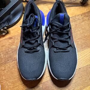 Under armour mens shoes 9.5